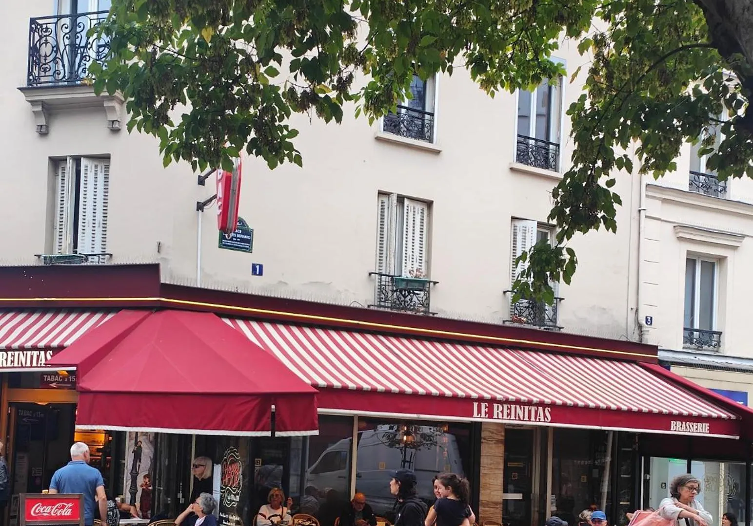 Beau 3 Pieces Au Pied De Montmartre Apartment Paris